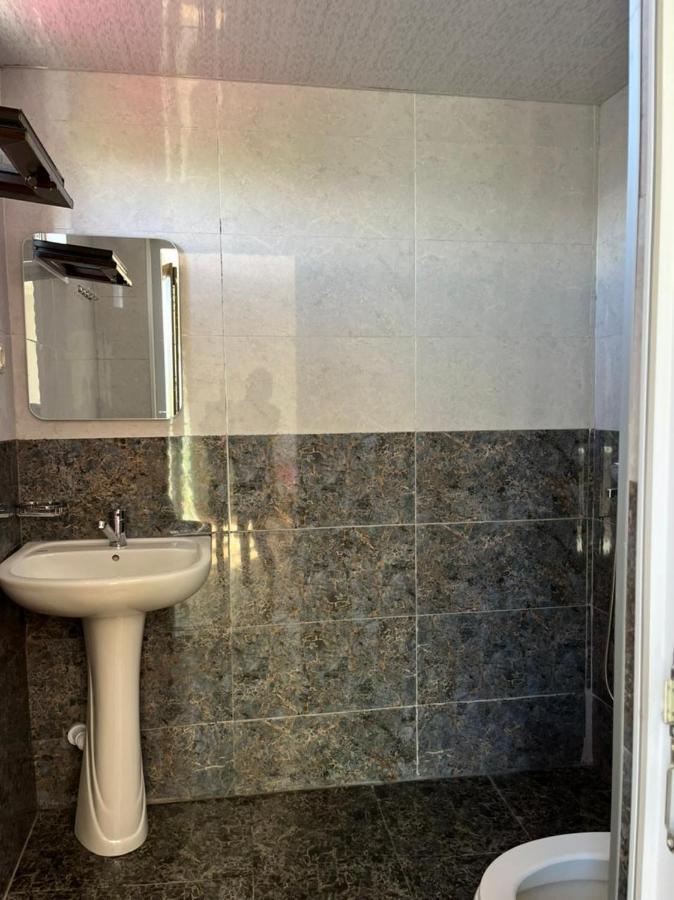 Tiktok House Hotel Kobuleti Bagian luar foto